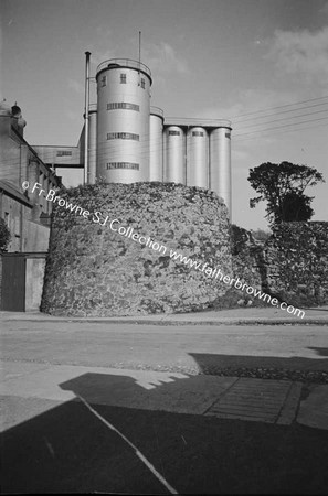 OLD CHURCH AT HEATH Grain Silos